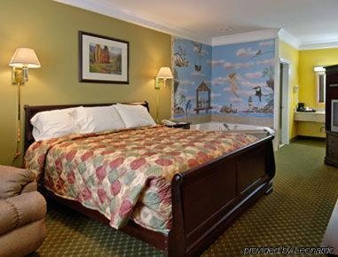 Days Inn & Suites Big Spring Room photo